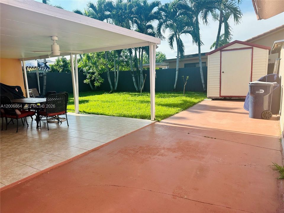 Active With Contract: $675,000 (4 beds, 2 baths, 1630 Square Feet)