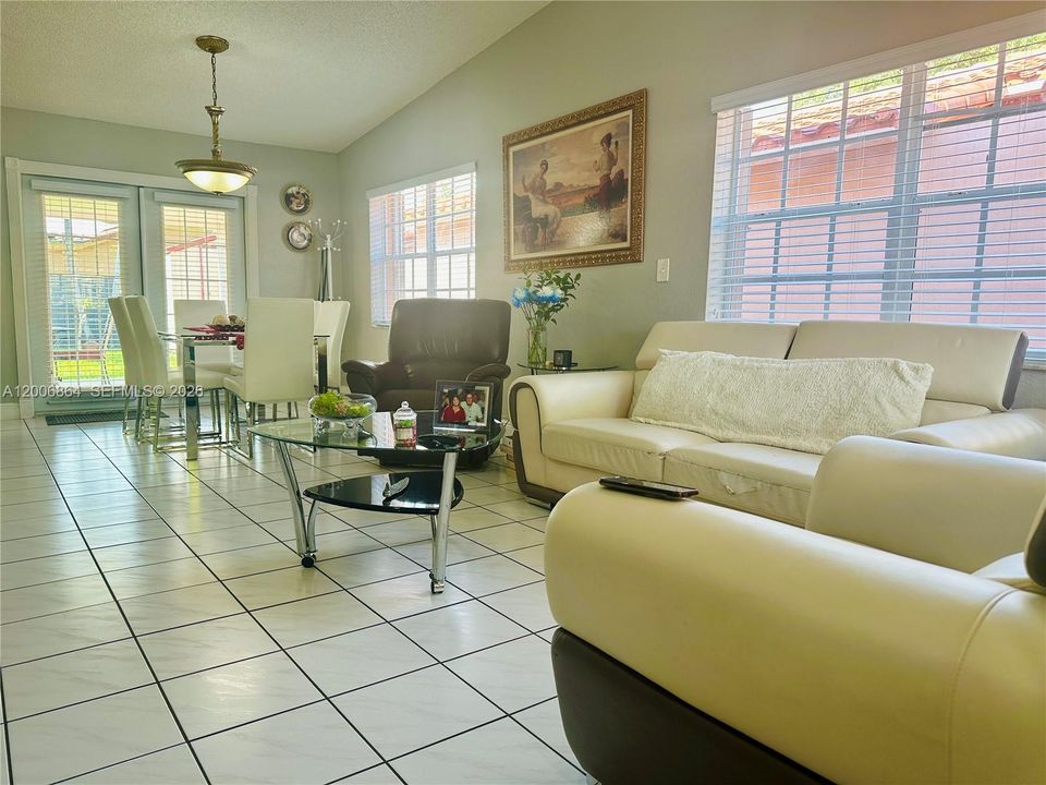 Active With Contract: $675,000 (4 beds, 2 baths, 1630 Square Feet)