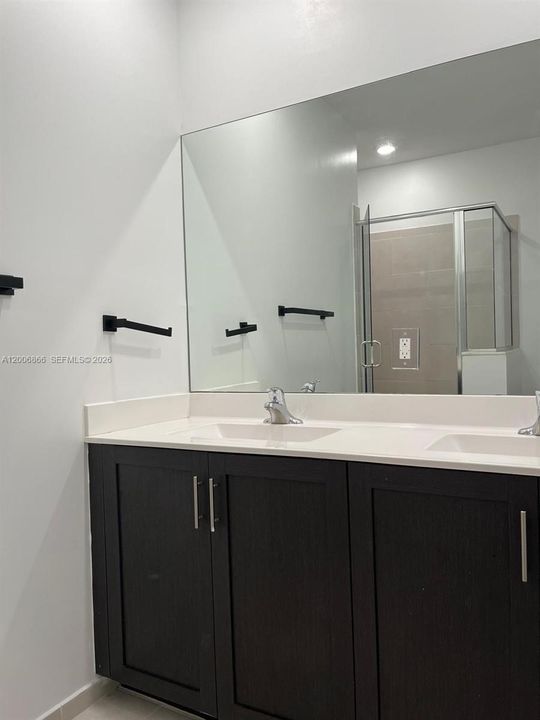 Active With Contract: $2,900 (4 beds, 2 baths, 1820 Square Feet)