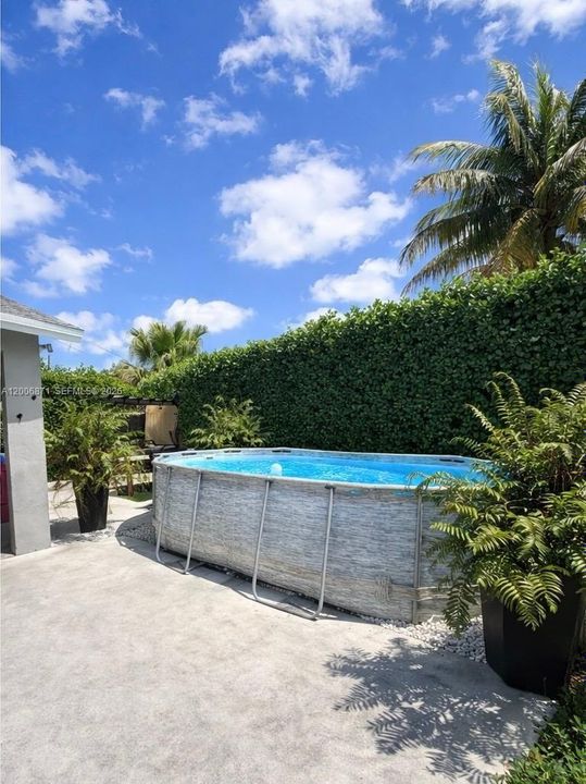 Vendido Recientemente: $498,000 (3 camas, 2 baños, 1197 Pies cuadrados)