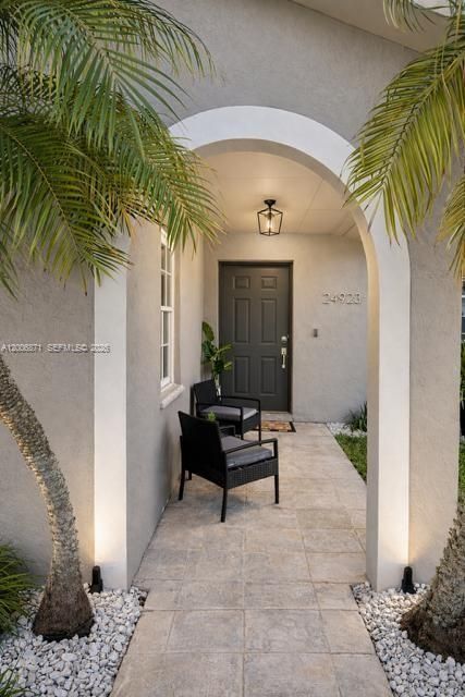 Vendido Recientemente: $498,000 (3 camas, 2 baños, 1197 Pies cuadrados)