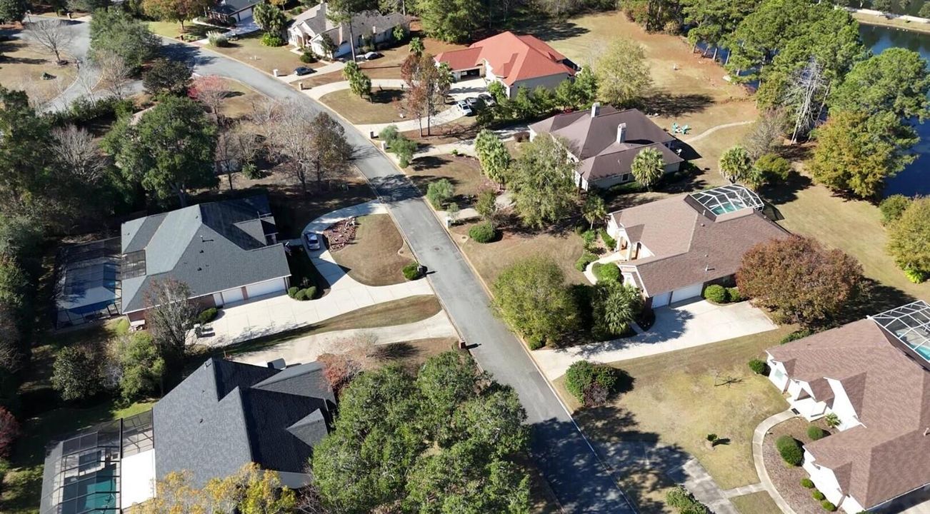 Neighborhood Screenshot 2025-12-30 03155