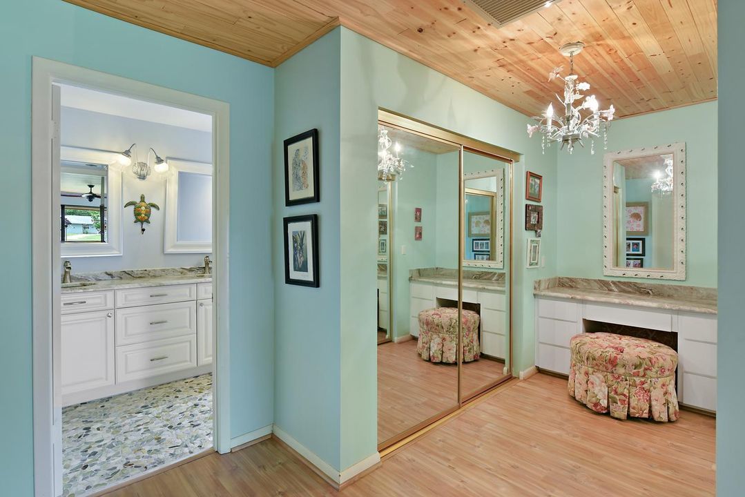 PRIMARY CLOSETS