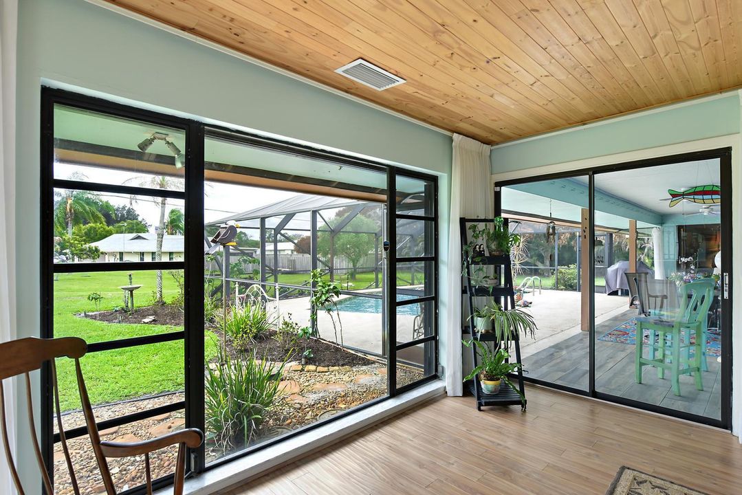 2142 SE Bryson Ave-020-048-1499x1000