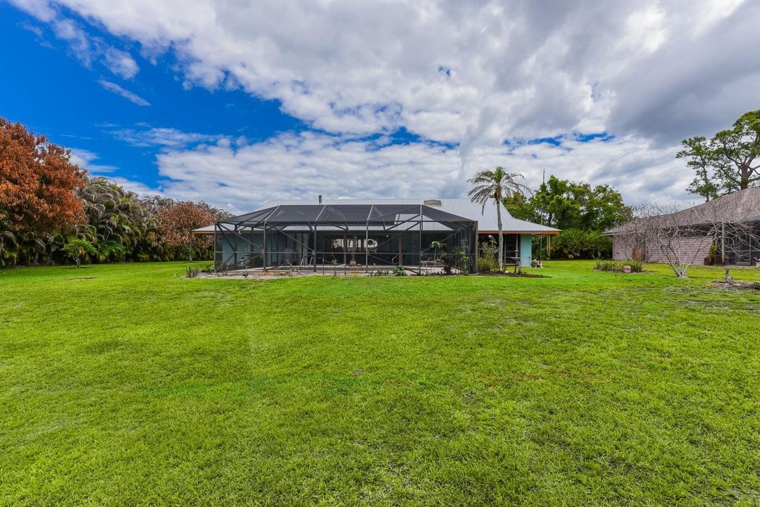 2142 SE Bryson Ave-035-029-1498x1000