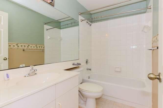 025-007-6158 Riverwalk Ln 1-666x445