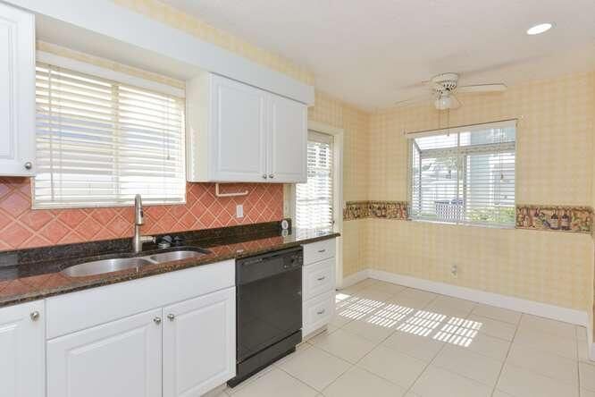017-014-6158 Riverwalk Ln 1-666x445