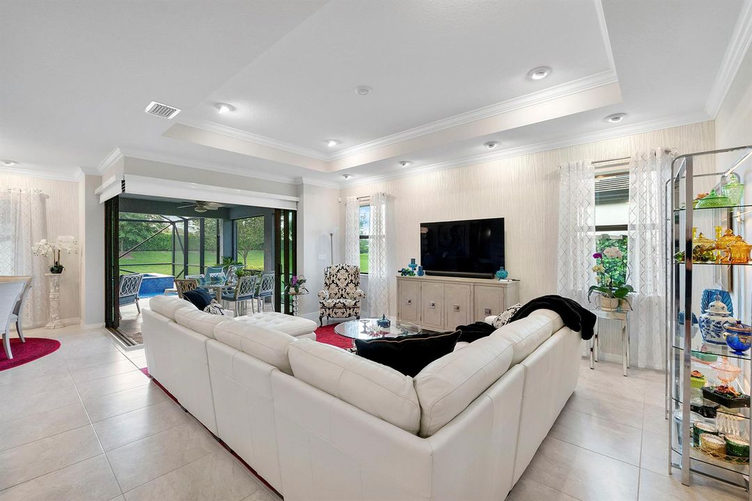 4640 Pinehurst Trl E_043
