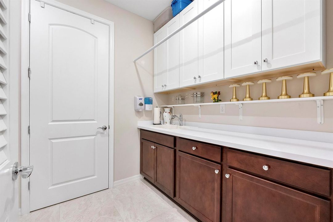4640 Pinehurst Trl E_075