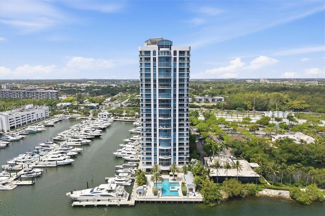 For Sale: $1,149,000 (2 beds, 2 baths, 1718 Square Feet)