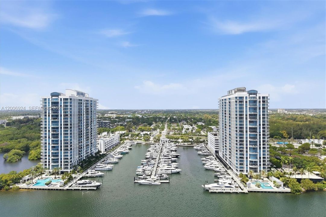 For Sale: $1,149,000 (2 beds, 2 baths, 1718 Square Feet)