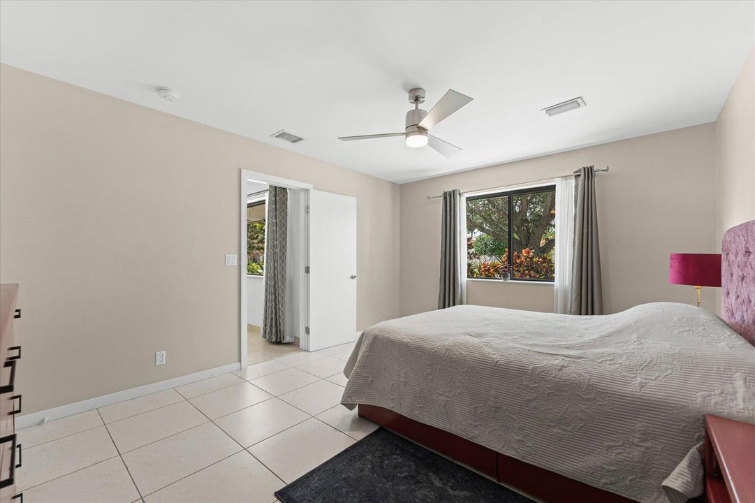 19-1101 NE 4th Ct, Hallandale Beach-46