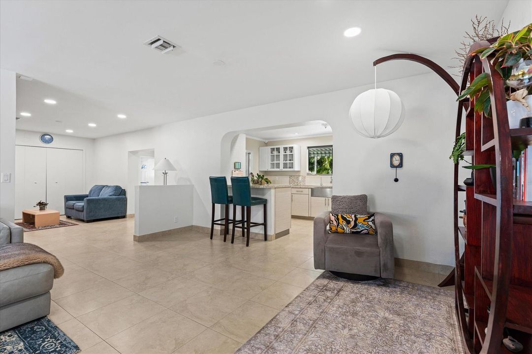 09-1101 NE 4th Ct, Hallandale Beach-34