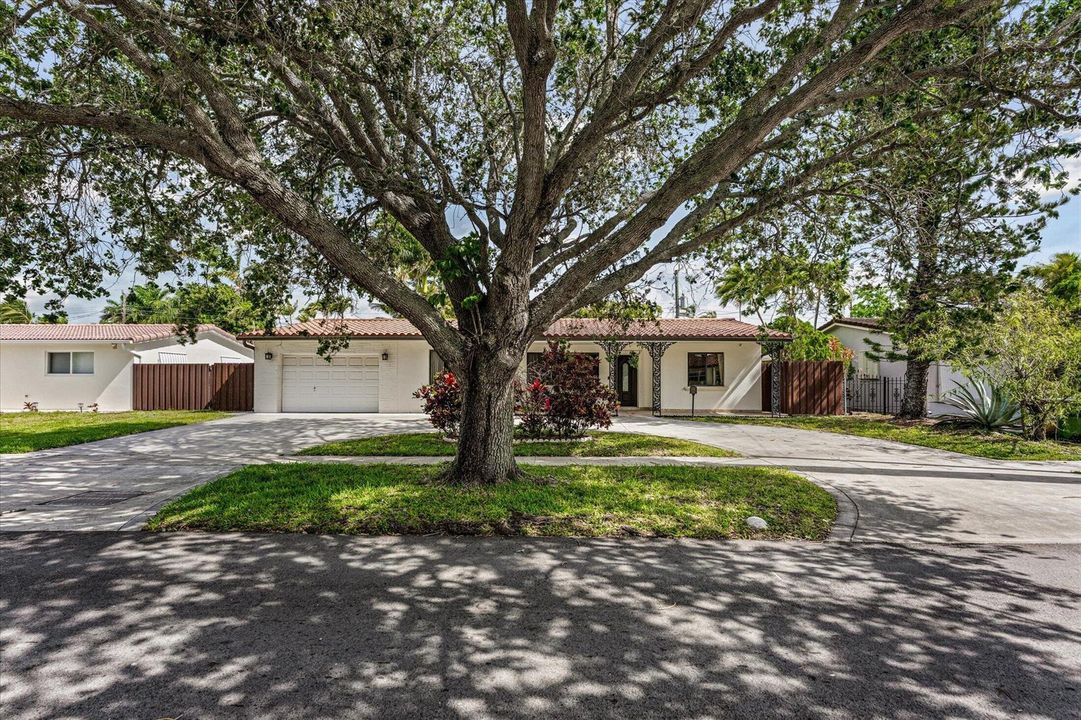 01-1101 NE 4th Ct, Hallandale Beach-20