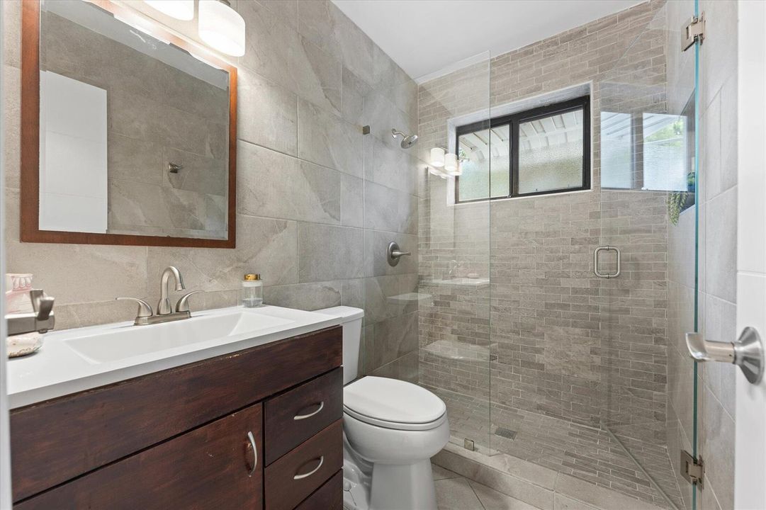 23-1101 NE 4th Ct, Hallandale Beach-18