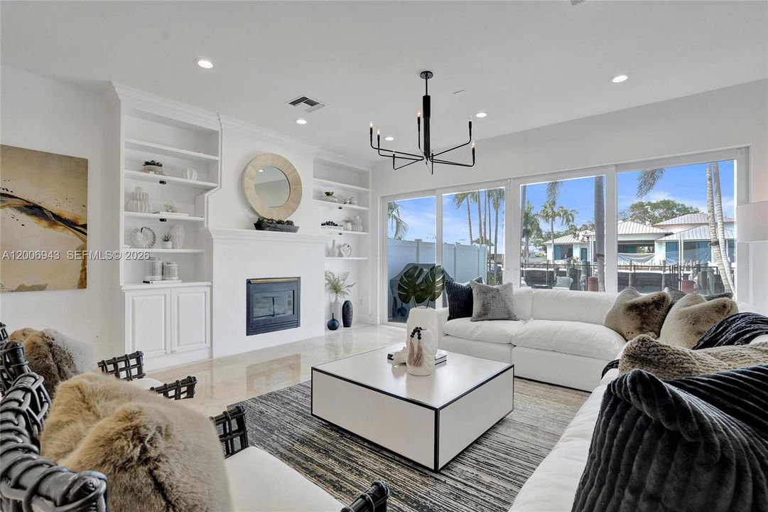 For Sale: $1,699,500 (3 beds, 3 baths, 2995 Square Feet)