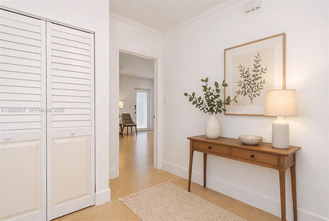 Activo con contrato: $585,000 (3 camas, 1 baños, 825 Pies cuadrados)