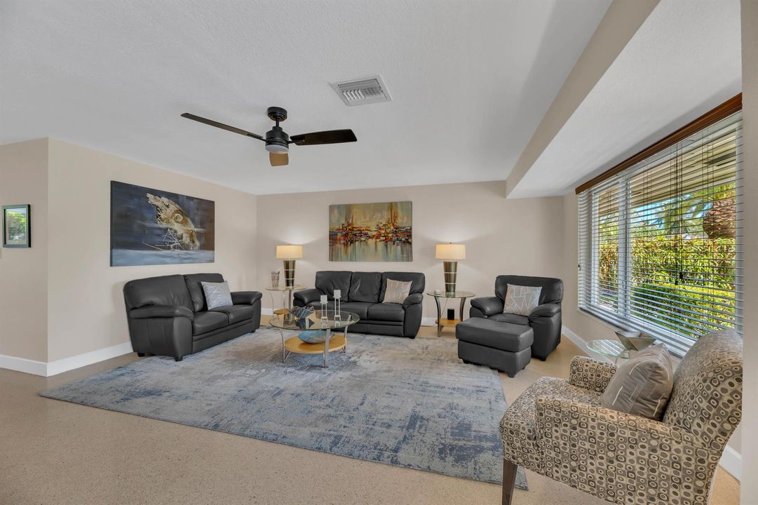 2401 NE 17th Terrace-8