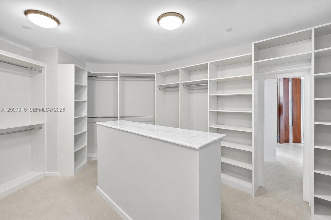 For Sale: $5,800,000 (5 beds, 4 baths, 4930 Square Feet)