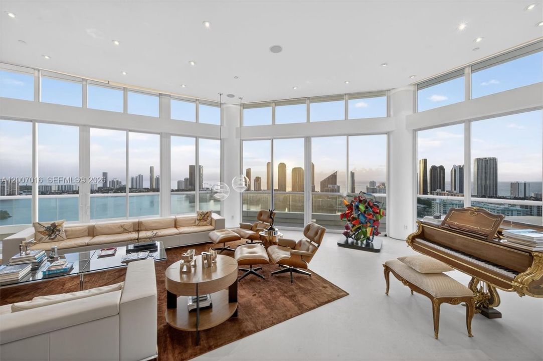 For Sale: $5,800,000 (5 beds, 4 baths, 4930 Square Feet)