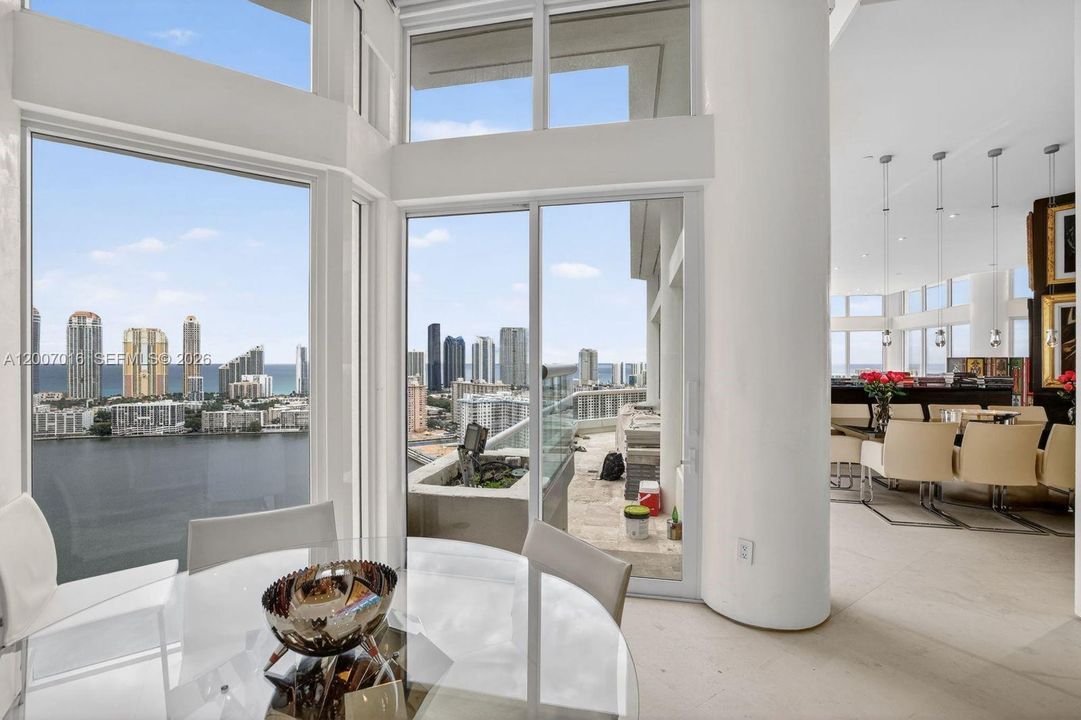 For Sale: $5,800,000 (5 beds, 4 baths, 4930 Square Feet)