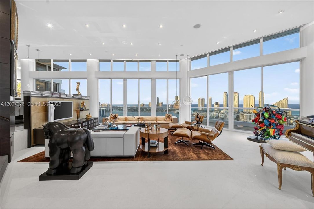 For Sale: $5,800,000 (5 beds, 4 baths, 4930 Square Feet)