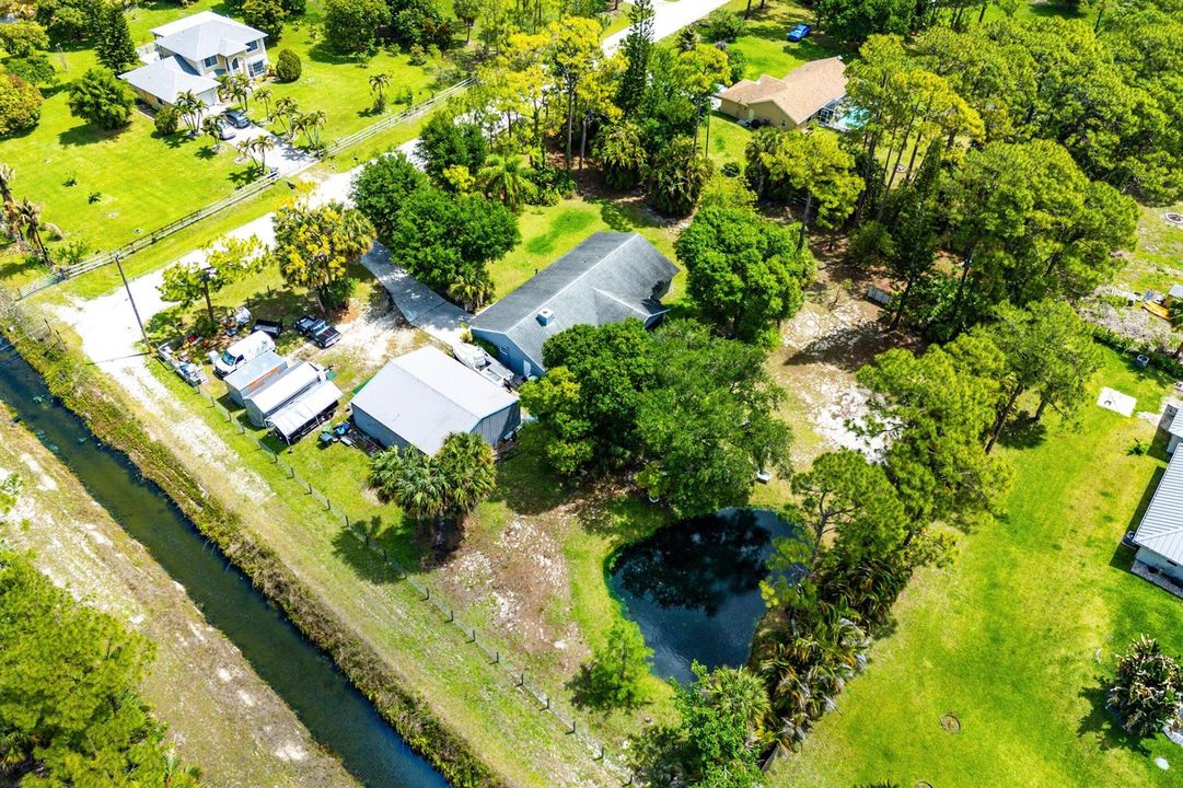 042-1524877thPlaceNorth-TheAcreage-FL-33
