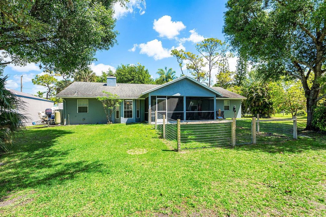 031-1524877thPlaceNorth-TheAcreage-FL-33