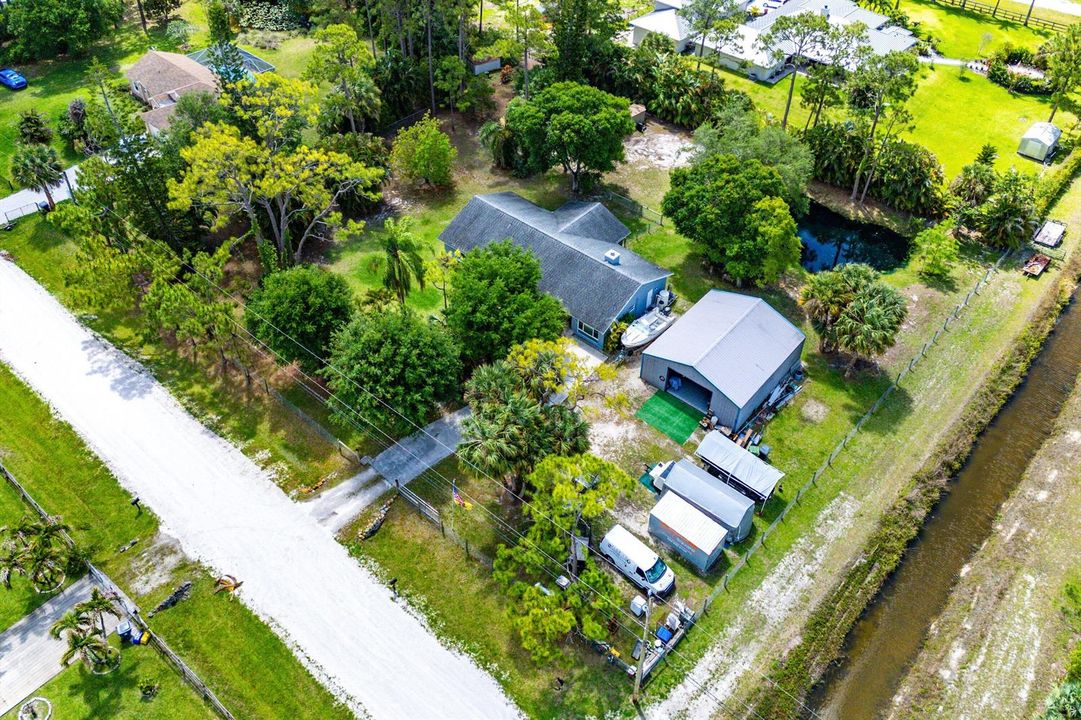 037-1524877thPlaceNorth-TheAcreage-FL-33