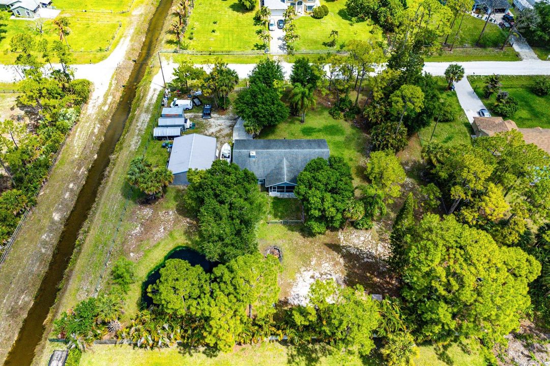 043-1524877thPlaceNorth-TheAcreage-FL-33