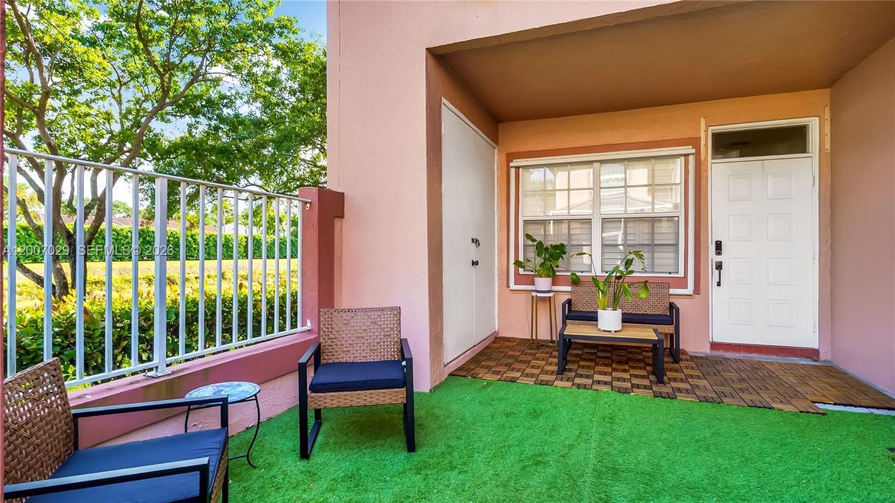En Venta: $380,000 (3 camas, 2 baños, 1522 Pies cuadrados)