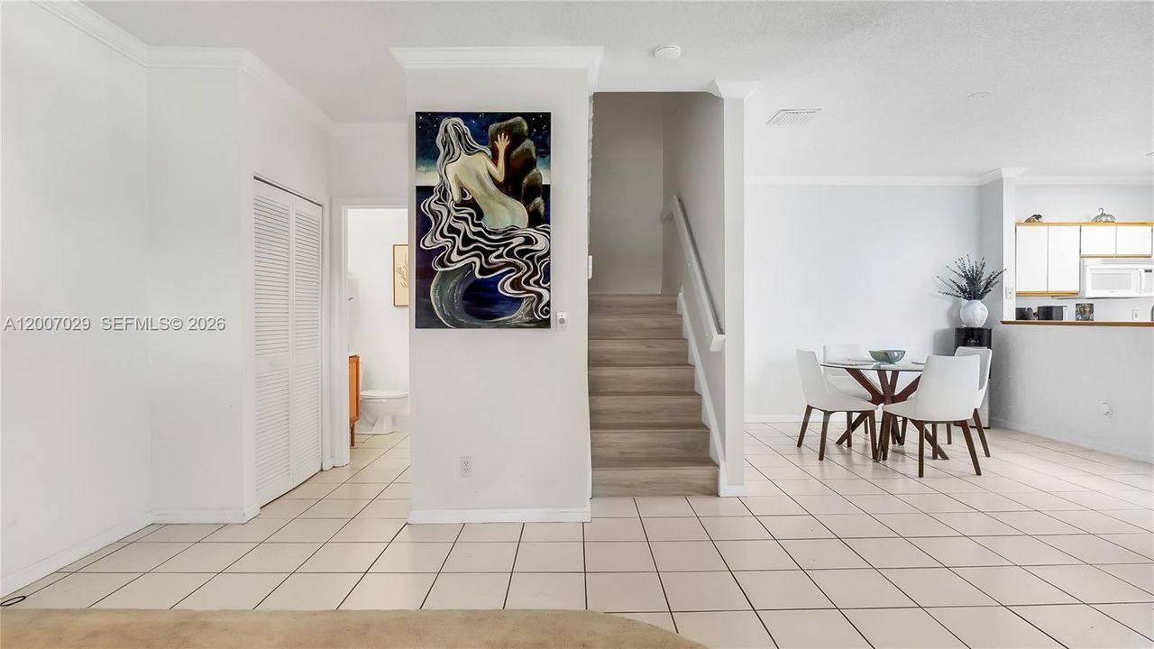 En Venta: $380,000 (3 camas, 2 baños, 1522 Pies cuadrados)