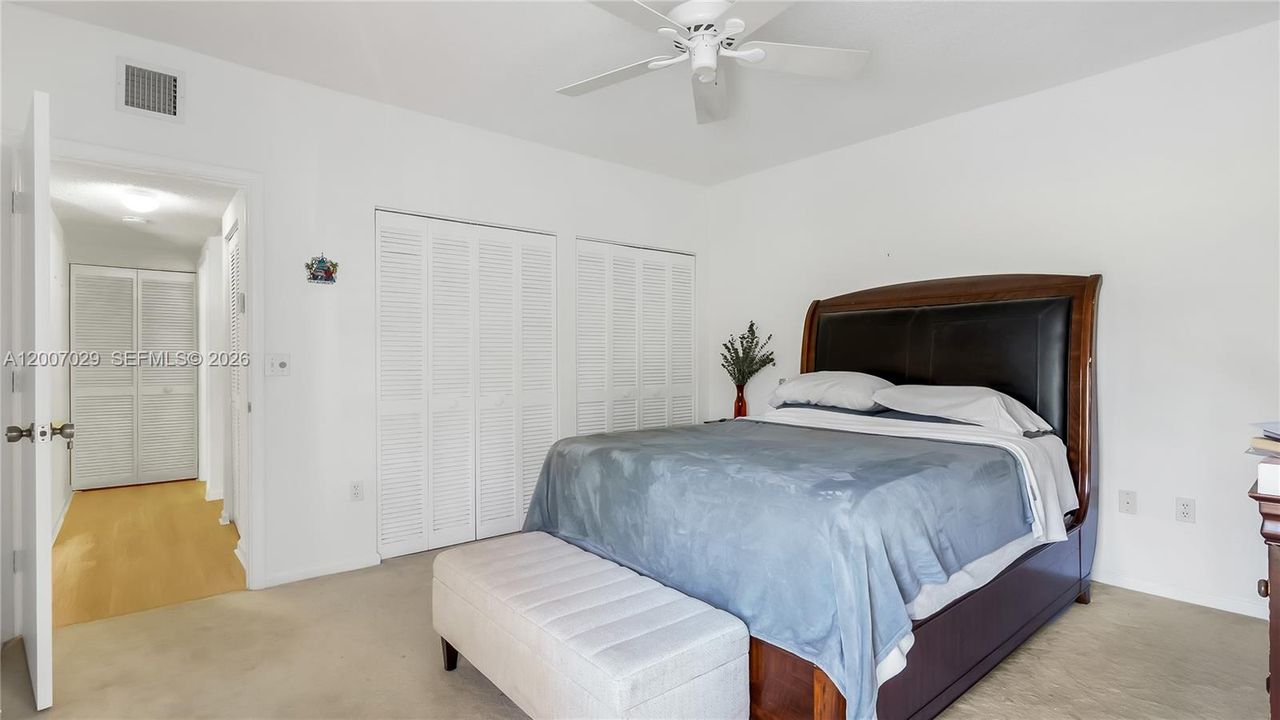 En Venta: $380,000 (3 camas, 2 baños, 1522 Pies cuadrados)