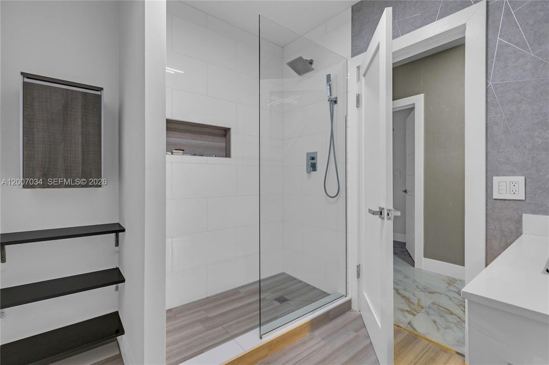 For Rent: $10,500 (4 beds, 3 baths, 0 Square Feet)