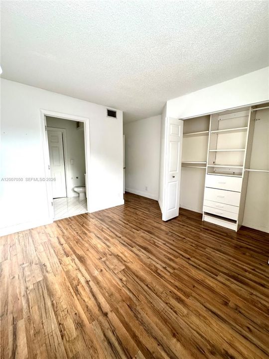 В аренду: $3,500 (3 спален, 2 ванн, 1443 Квадратных фут)