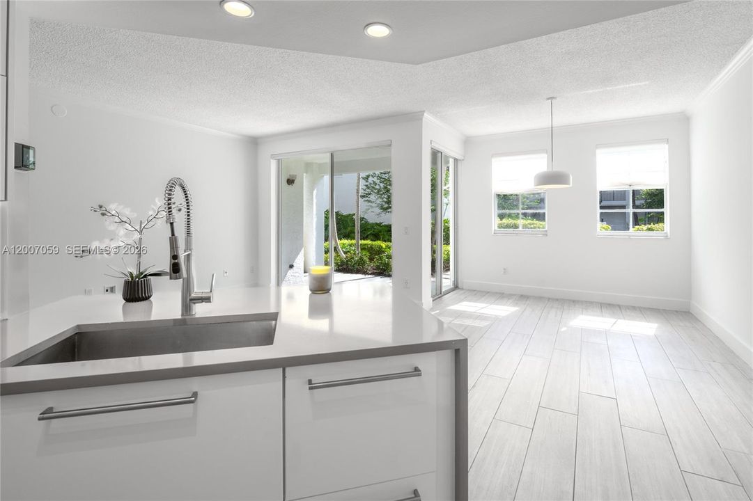 Active With Contract: $590,000 (3 beds, 2 baths, 1320 Square Feet)