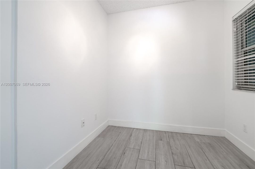 Active With Contract: $590,000 (3 beds, 2 baths, 1320 Square Feet)