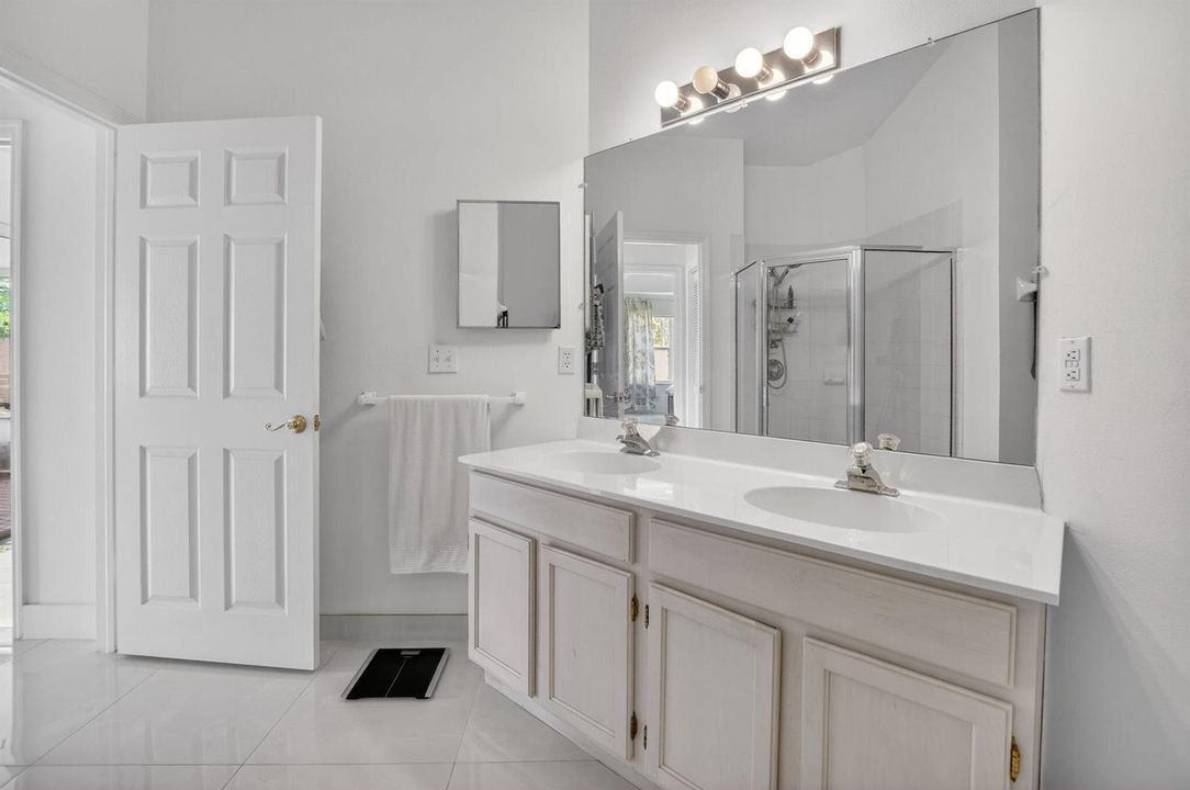 Primary Ensuite Bathroom