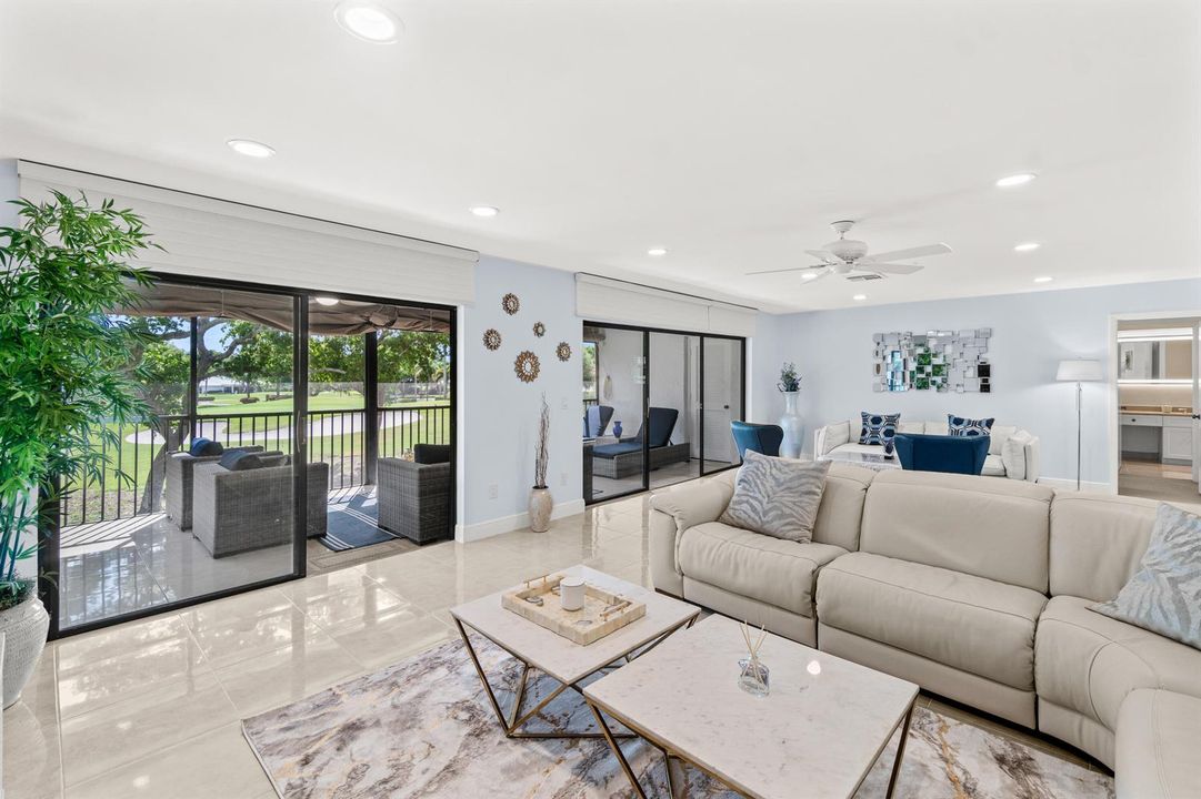 015-5WestgateLane-BoyntonBeach-FL-33436-