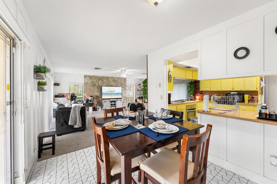 House Dinning Room