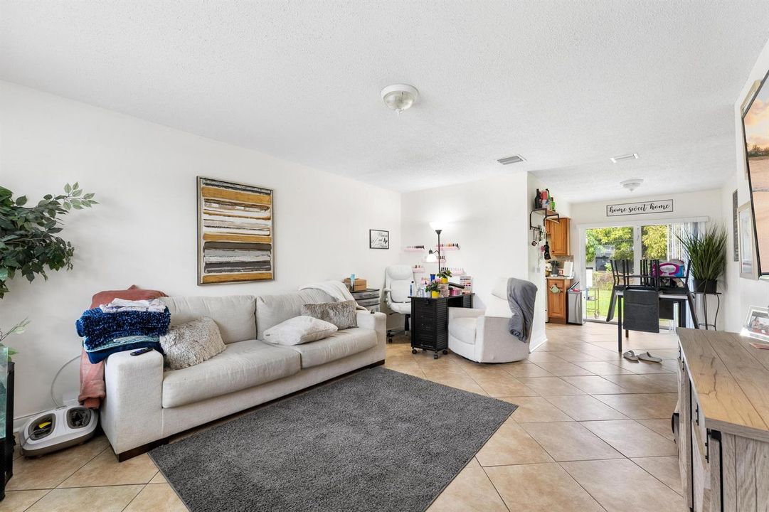 Duplex 1 Livingroom