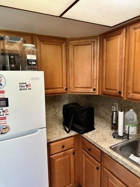 Duplex 1 Kitchen