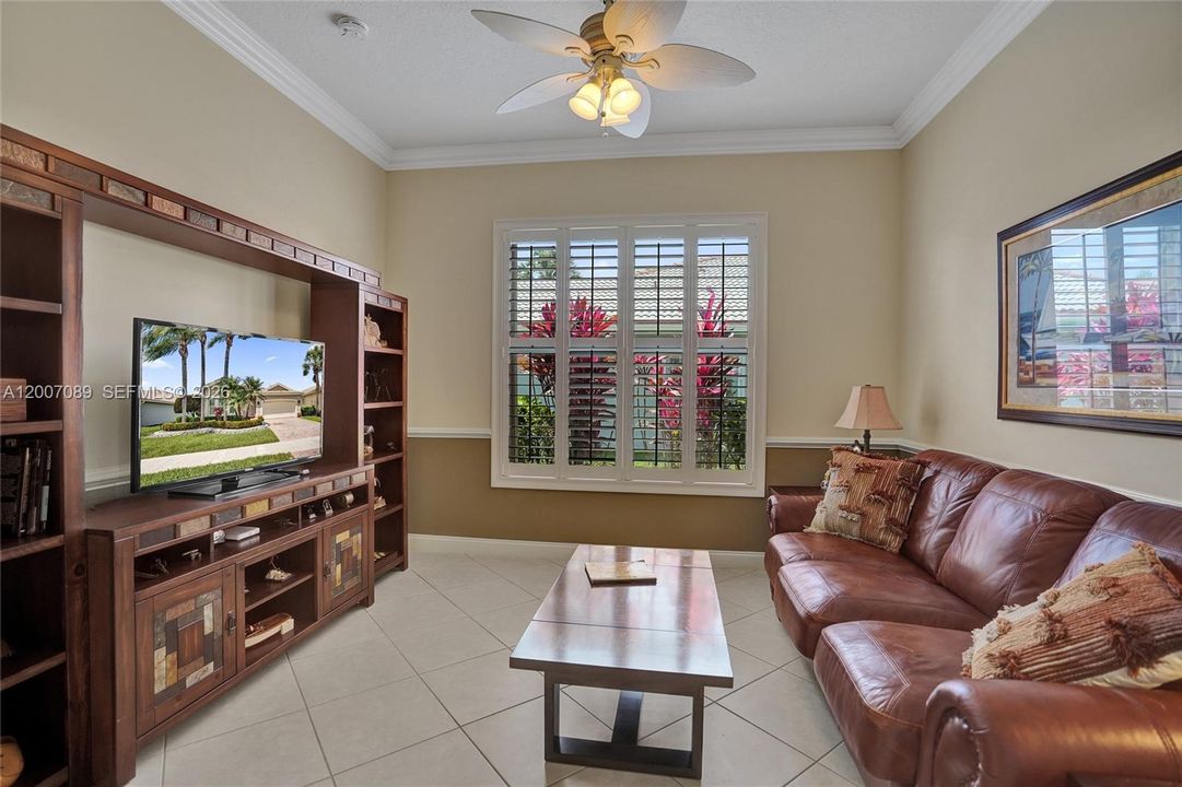For Sale: $550,000 (3 beds, 2 baths, 2099 Square Feet)