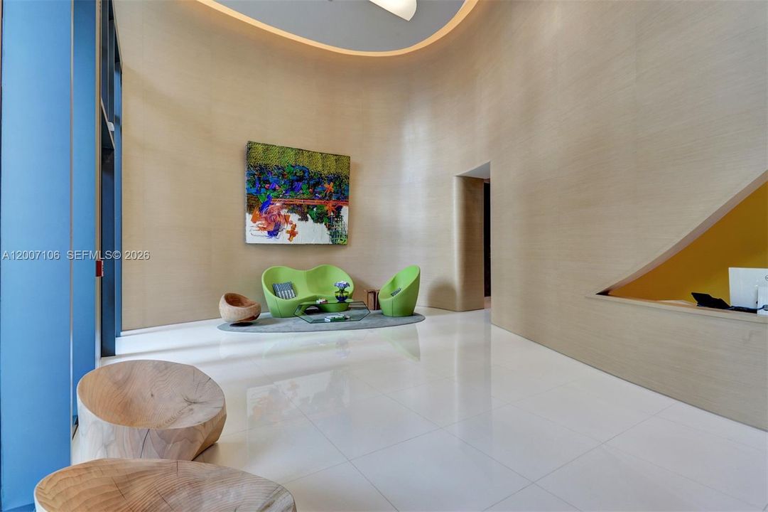 En Venta: $599,000 (2 camas, 2 baños, 1141 Pies cuadrados)