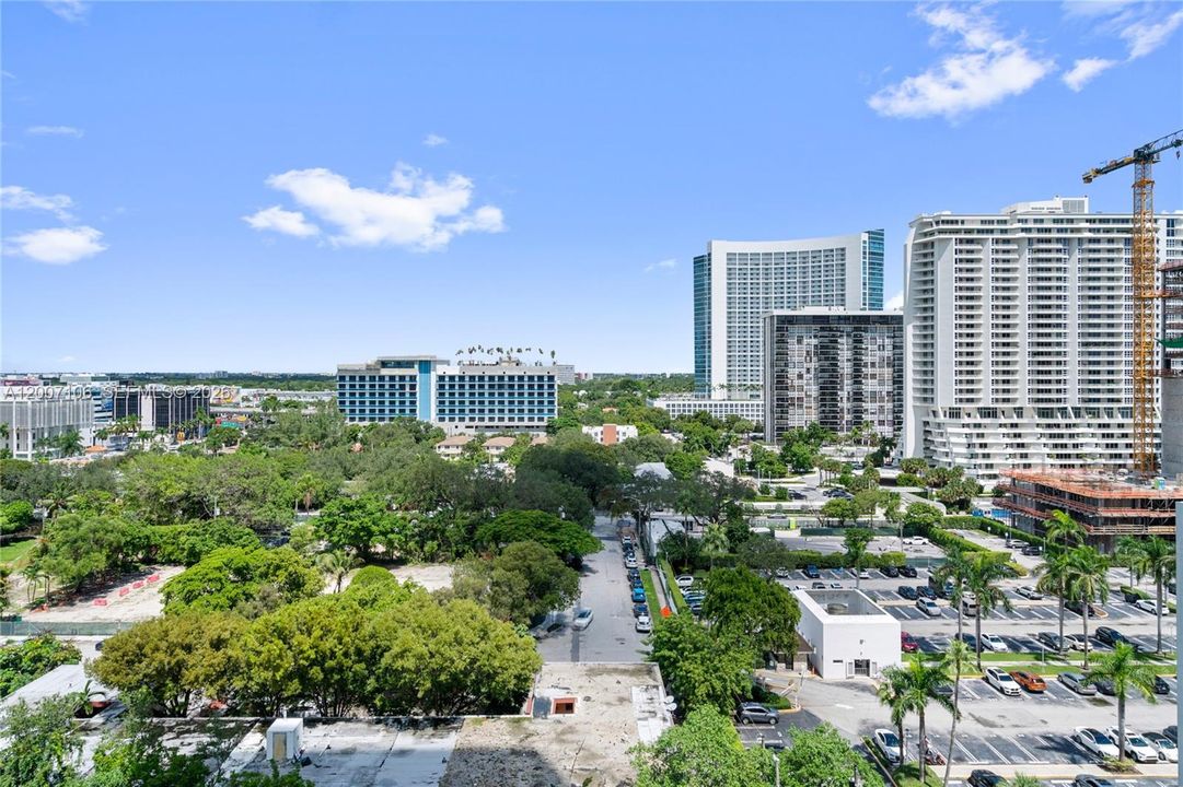 En Venta: $599,000 (2 camas, 2 baños, 1141 Pies cuadrados)