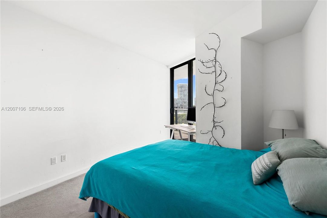 En Venta: $599,000 (2 camas, 2 baños, 1141 Pies cuadrados)