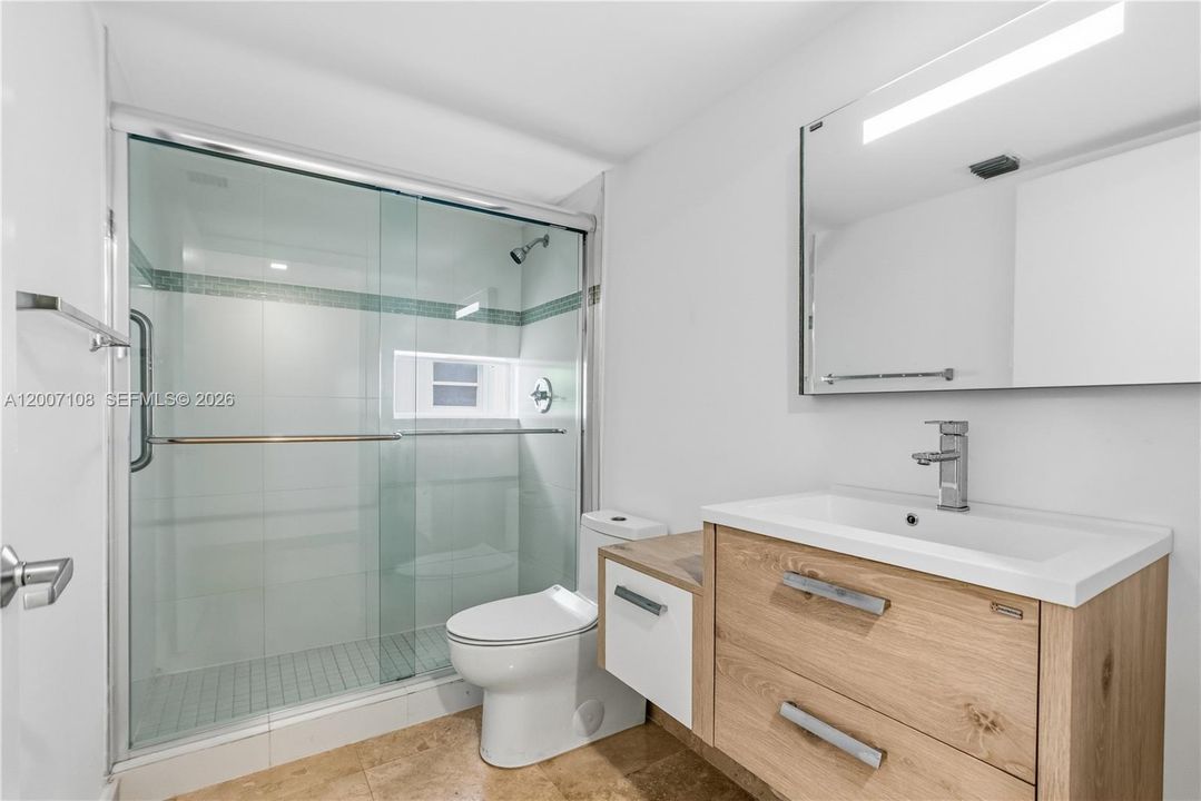Recently Sold: $569,000 (2 beds, 2 baths, 1360 Square Feet)