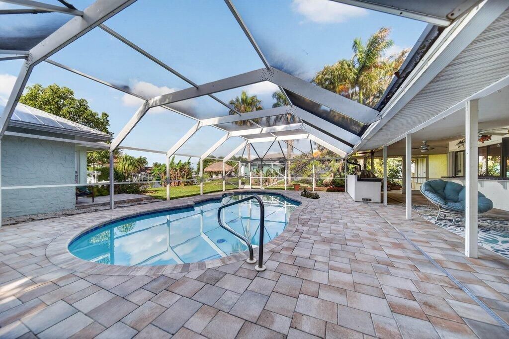 pool5.jpg-SMALL