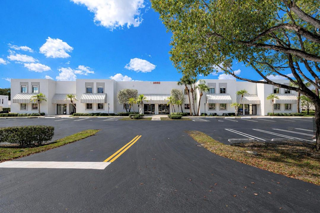 3650 Coral Ridge Dr #104_Final_031