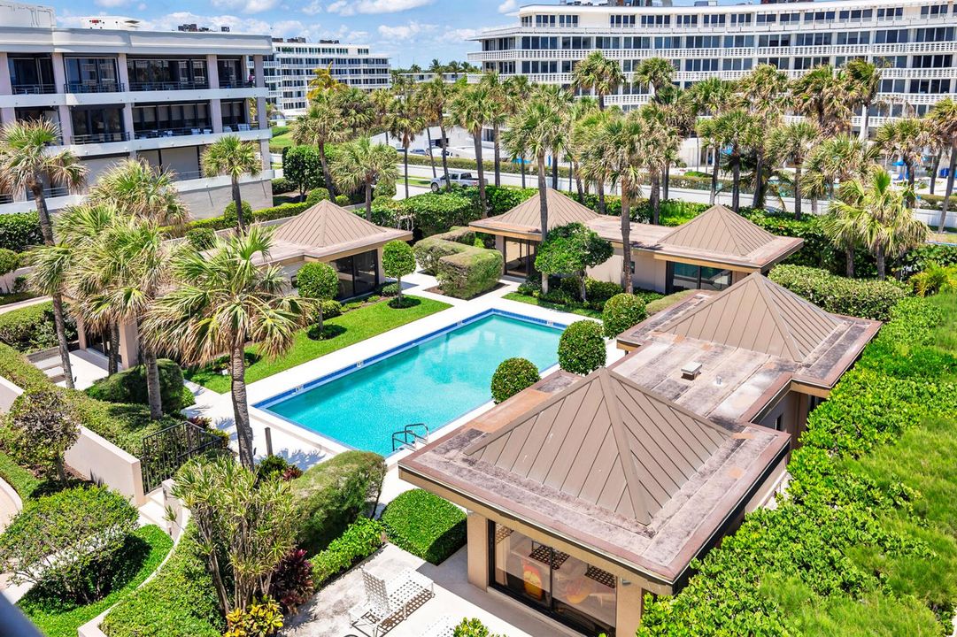 cabana upper right